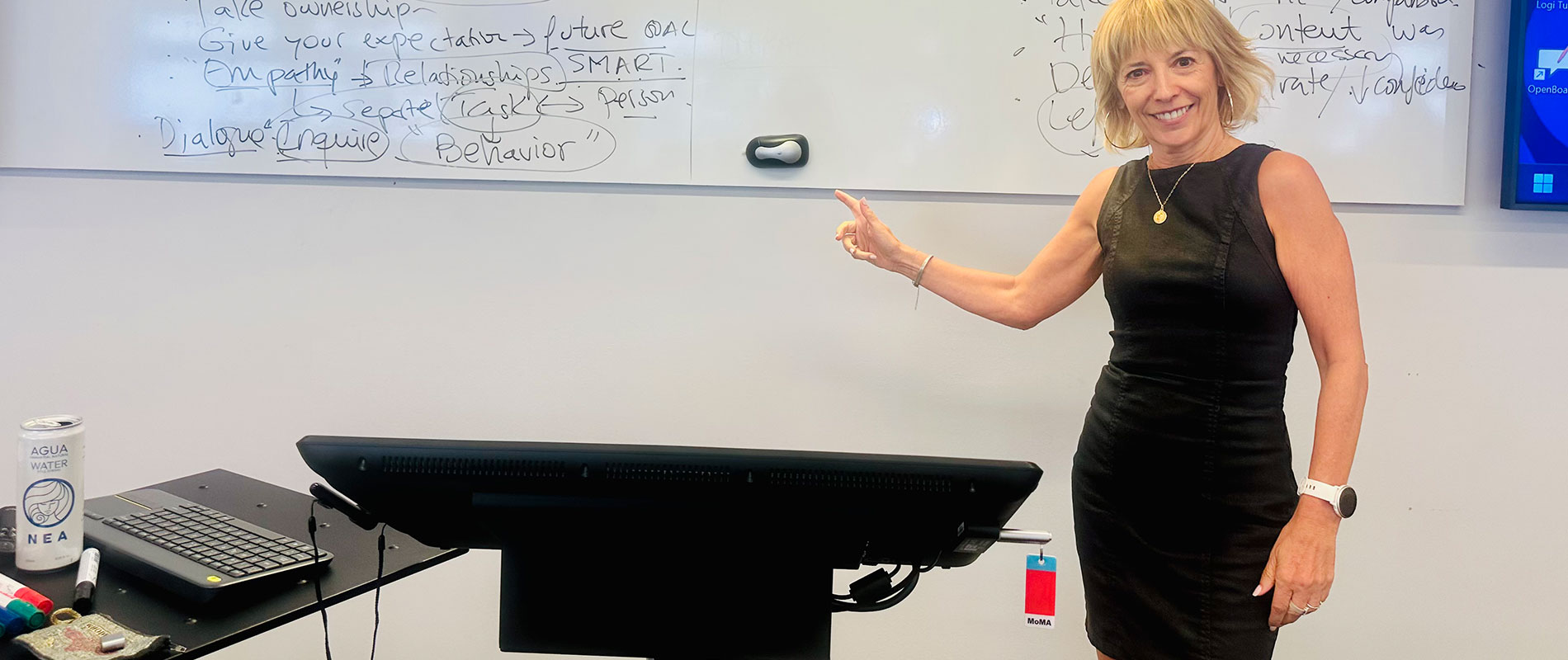 How to Give and Receive Feedback That Fuels Growth (Without Triggering Defensiveness)
