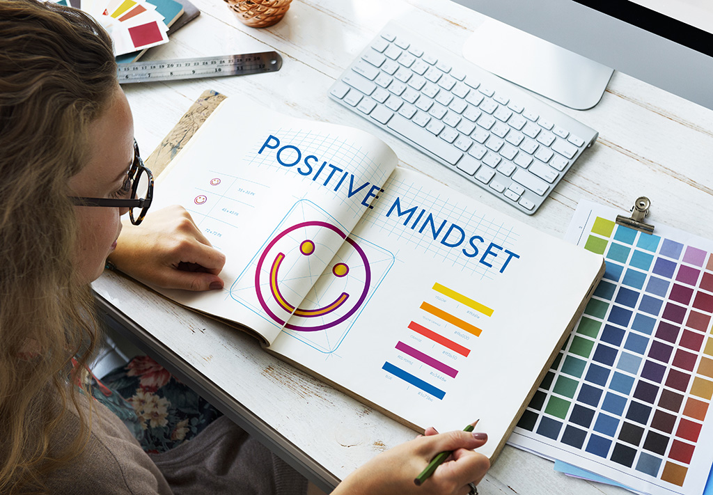 Emotional Intelligence at Work: How Men and Women Interpret Feedback Differently
